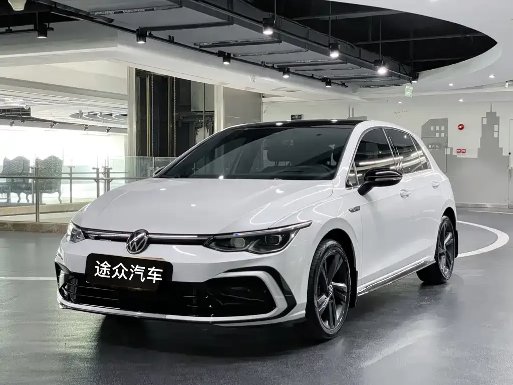 Volkswagen Golf 2021 из CN, фото 1