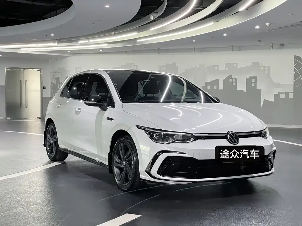 Volkswagen Golf 2021 из CN, фото 3