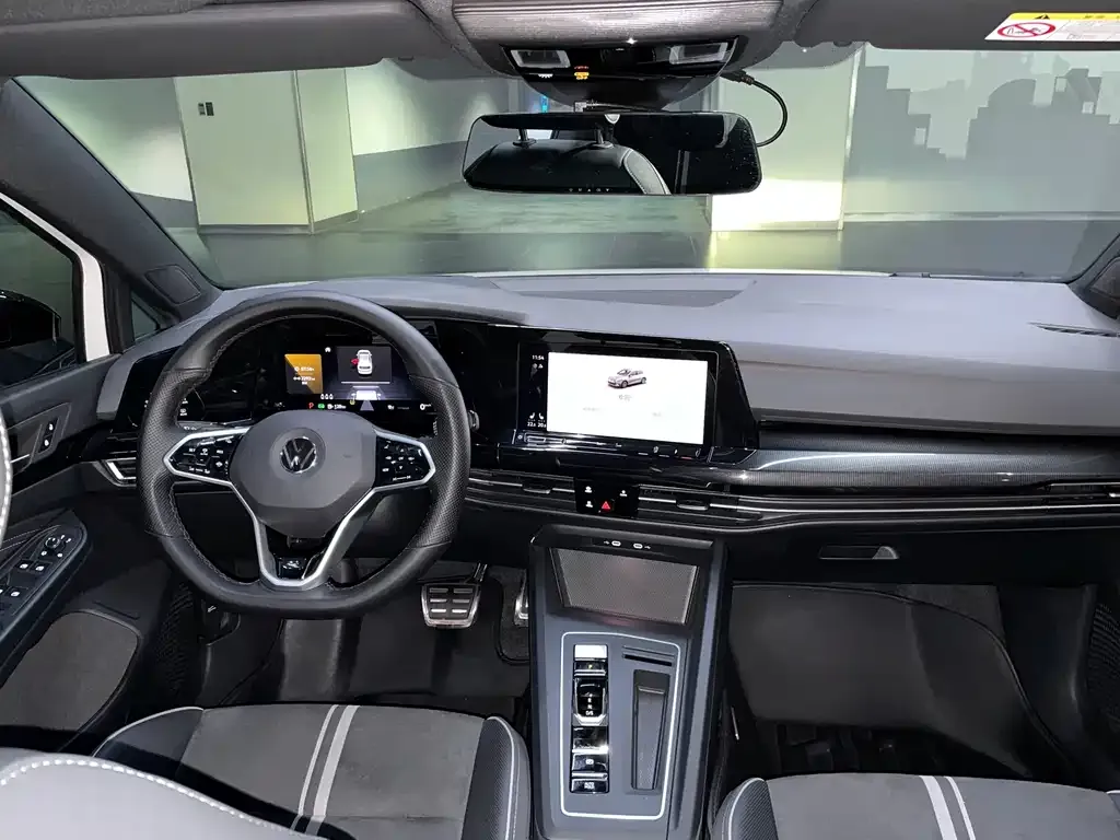 Volkswagen Golf 2021 из CN, фото 8