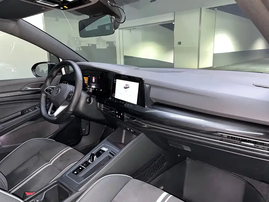 Volkswagen Golf 2021 из CN, фото 9