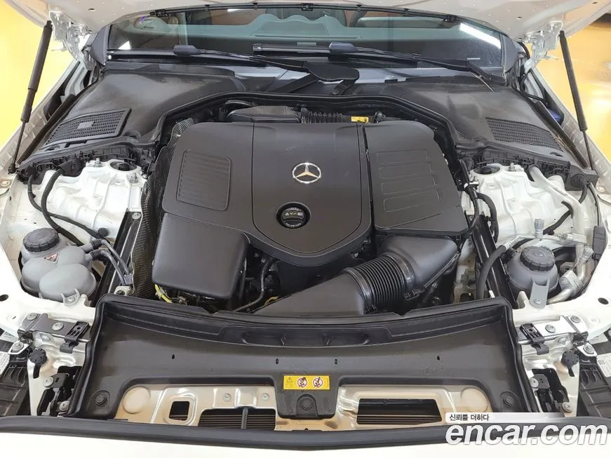 Mercedes-Benz C-Class 2025 из KR, фото 6