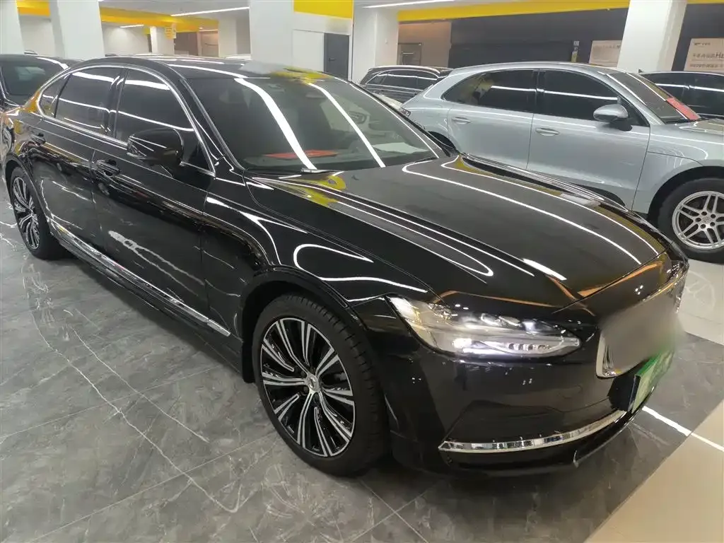 Volvo S90 — фото 4