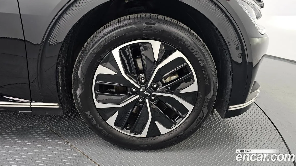 Kia EV6 2023 из KR, фото 5