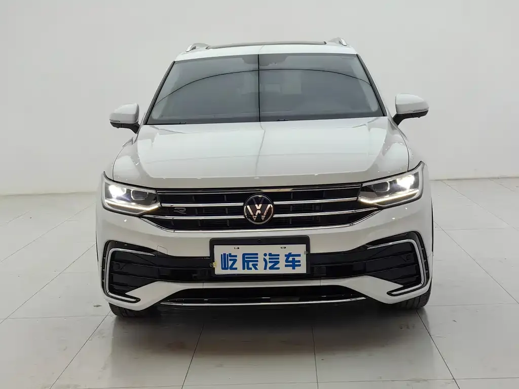 Volkswagen Tiguan L 2024 из CN, фото 2