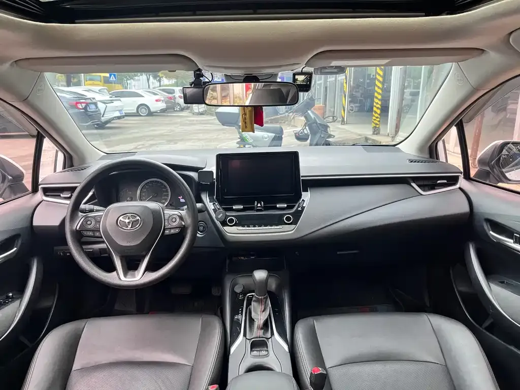 Toyota Corolla 2021 из CN, фото 7