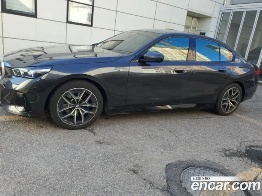 [object Object] 5-Series 2024 из KR, фото 2