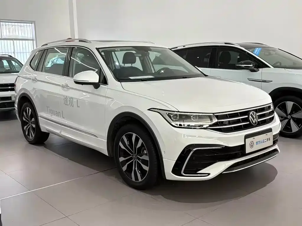 Volkswagen Tiguan L 2024 из CN, фото 3