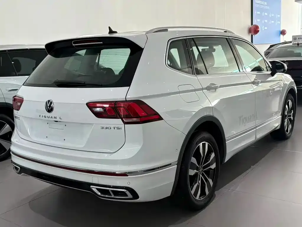 Volkswagen Tiguan L 2024 из CN, фото 4