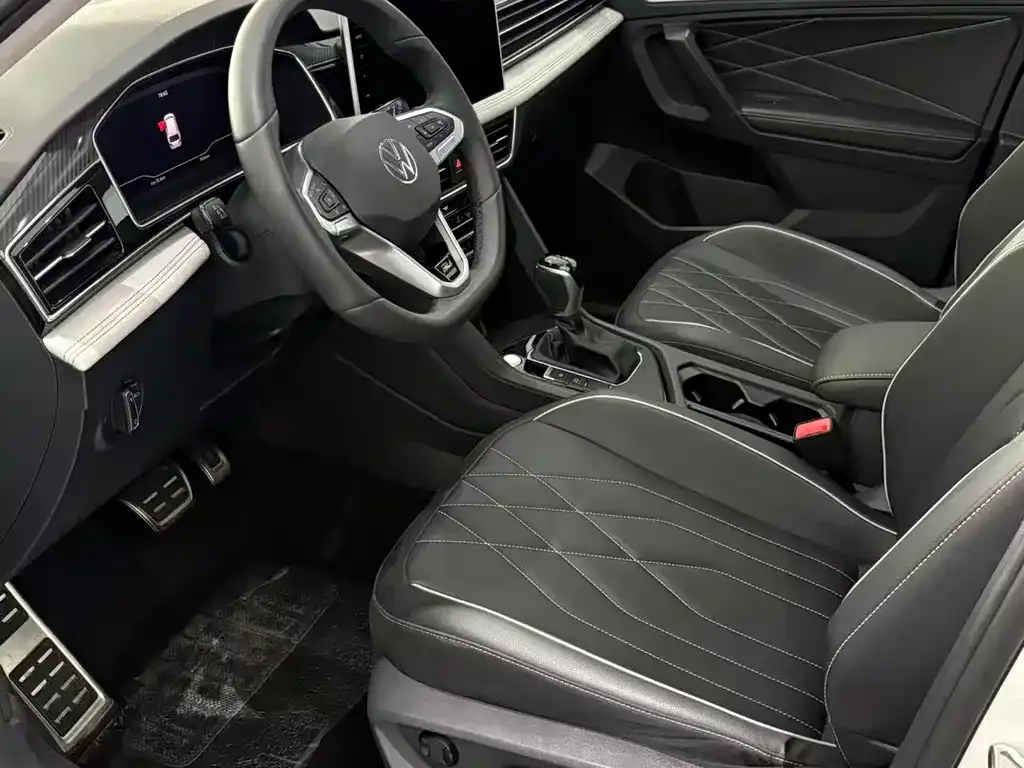 Volkswagen Tiguan L 2024 из CN, фото 6