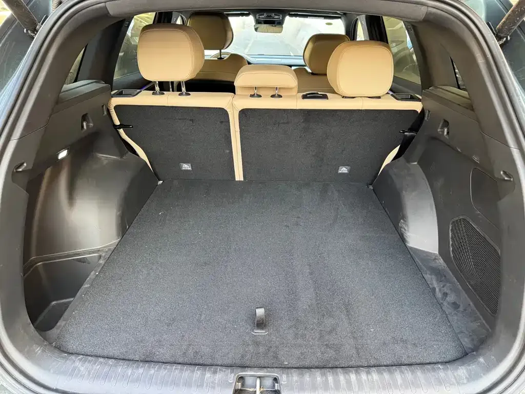 Geely Xingyue L 2024 из CN, фото 3