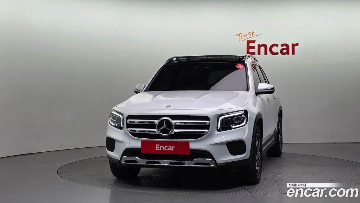 Mercedes-Benz GLB-Class — фото 3