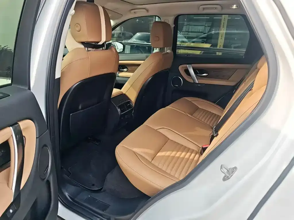 Land Rover Discovery Sport 2025 из CN, фото 5