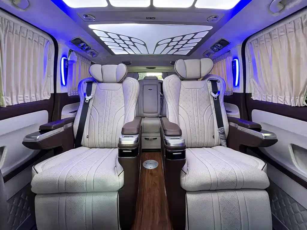 Mercedes-Benz Vito 2023 из CN, фото 7