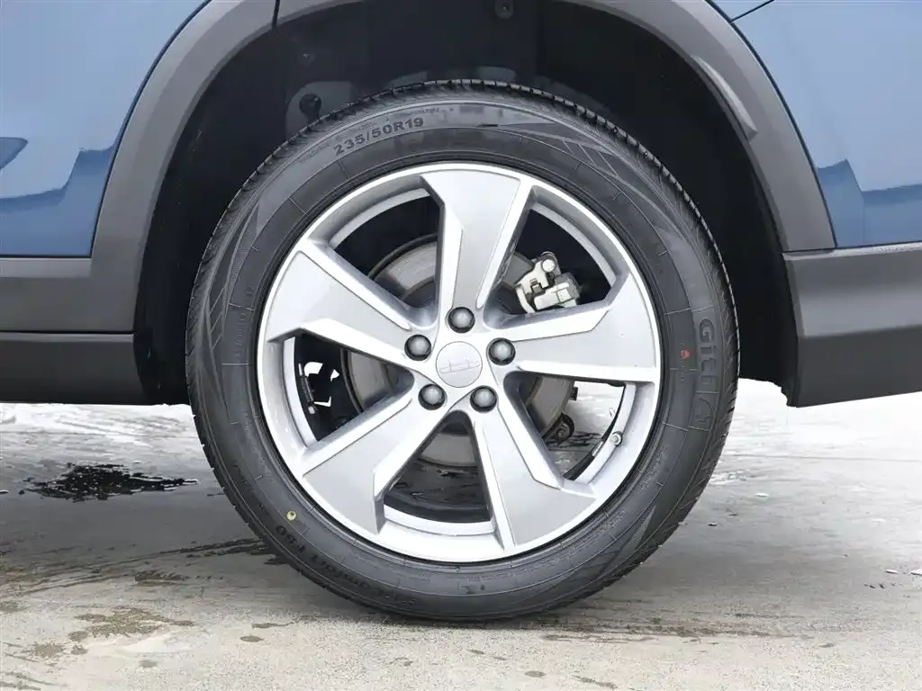 Geely Haoyue L 2024 из CN, фото 9