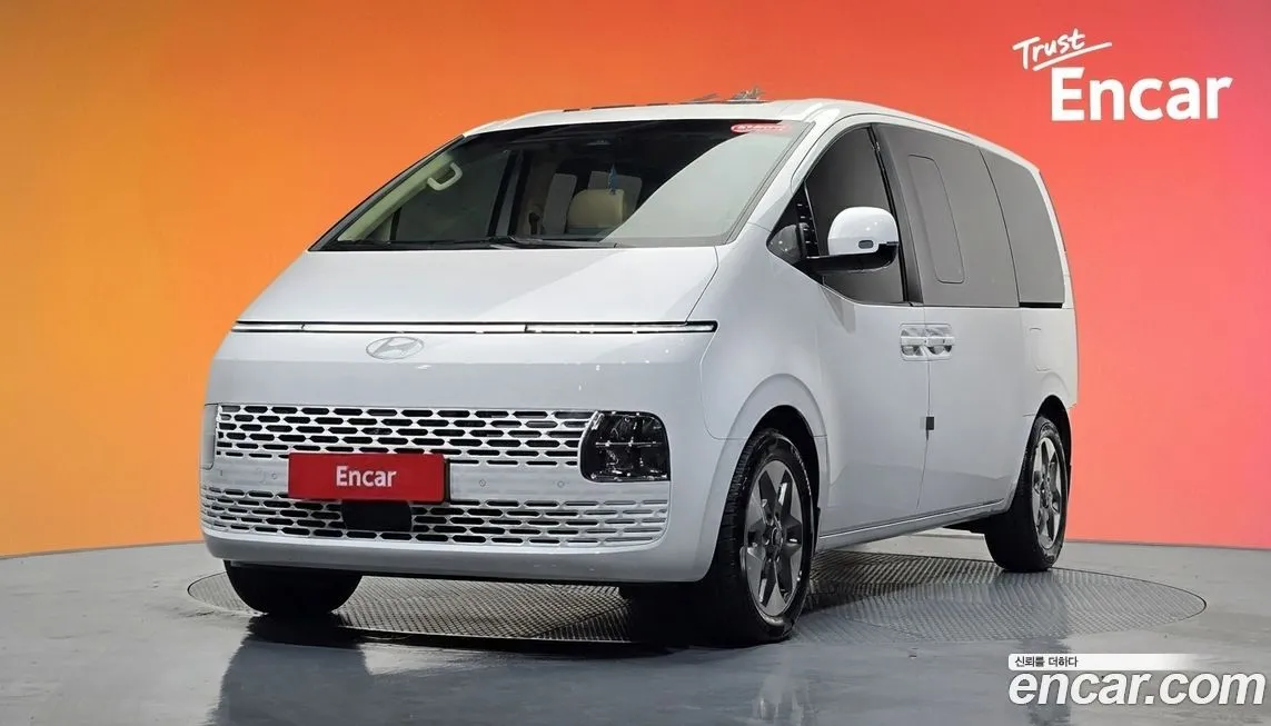 Hyundai Staria 2025 из KR, фото 1