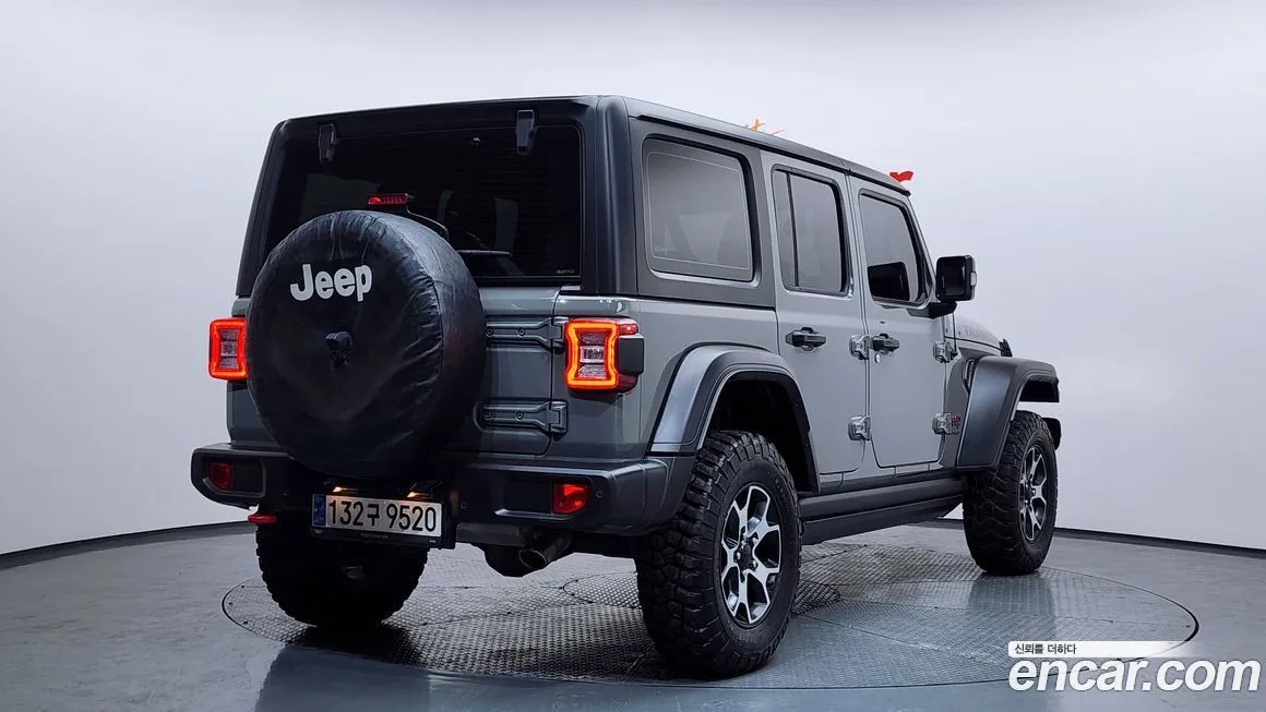 Jeep Wrangler 2023 из KR, фото 2