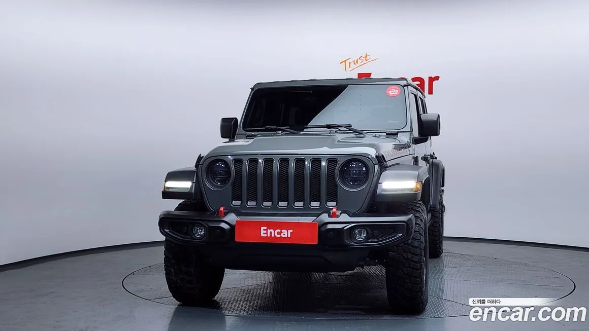 Jeep Wrangler 2023 из KR, фото 3