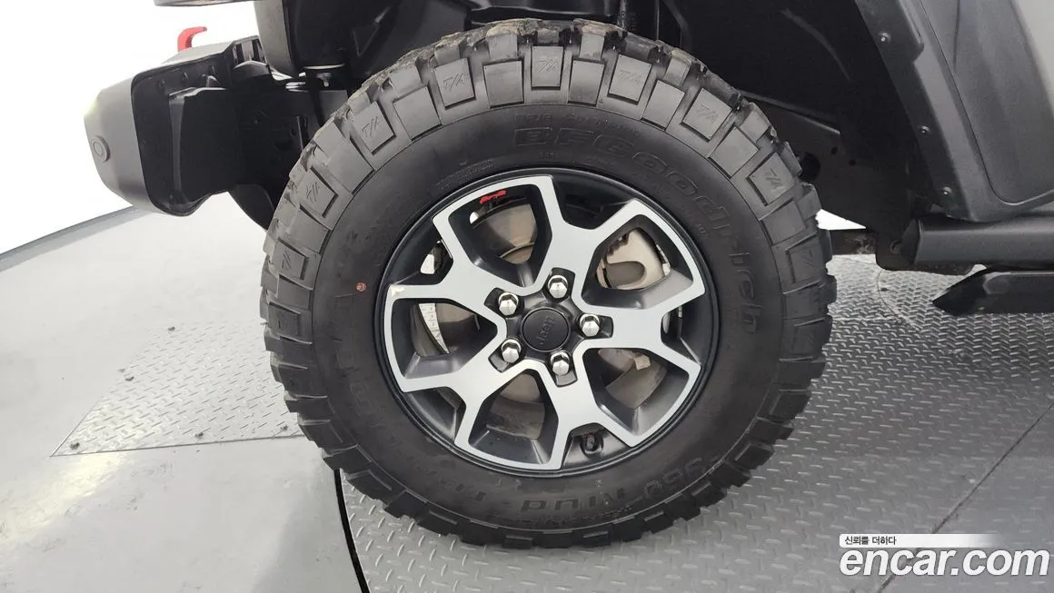 Jeep Wrangler 2023 из KR, фото 5