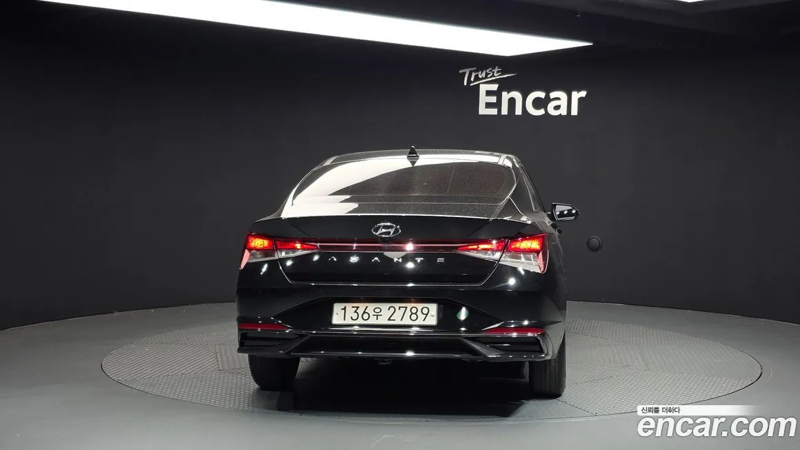 Hyundai AVANTE — фото 4