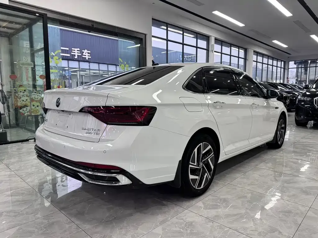 Volkswagen Sagitar 2022 из CN, фото 5
