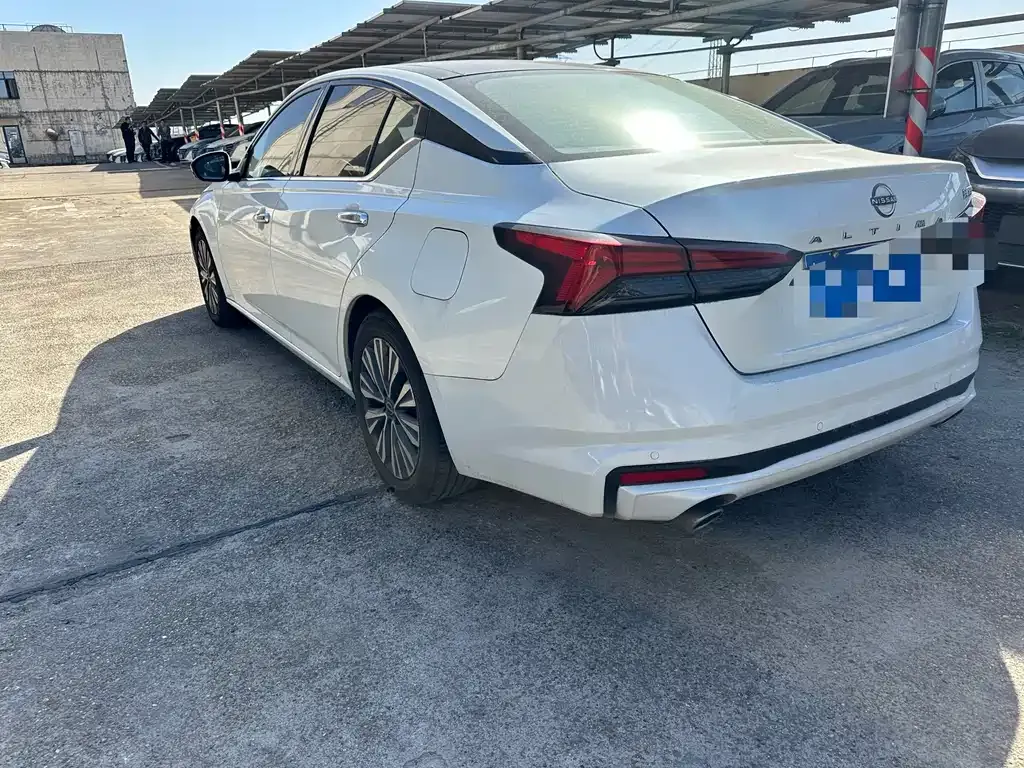 Nissan Teana 2023 из CN, фото 7