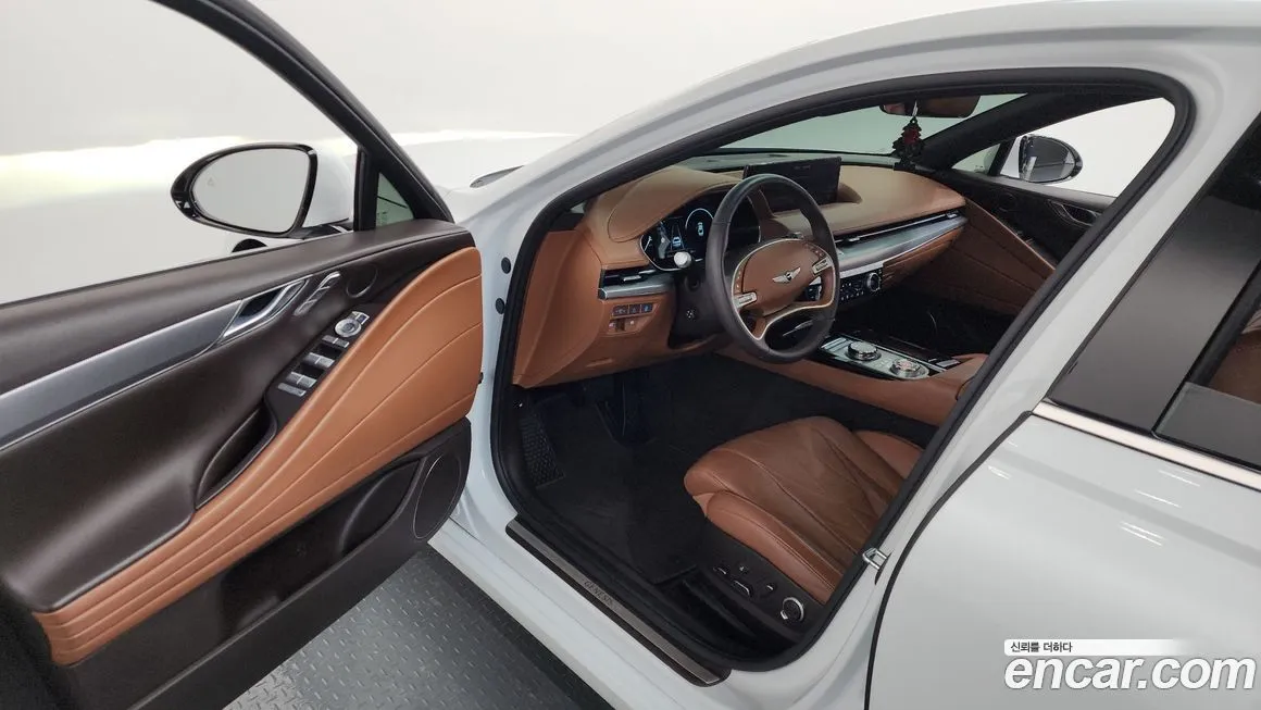 Genesis G80 — фото 10