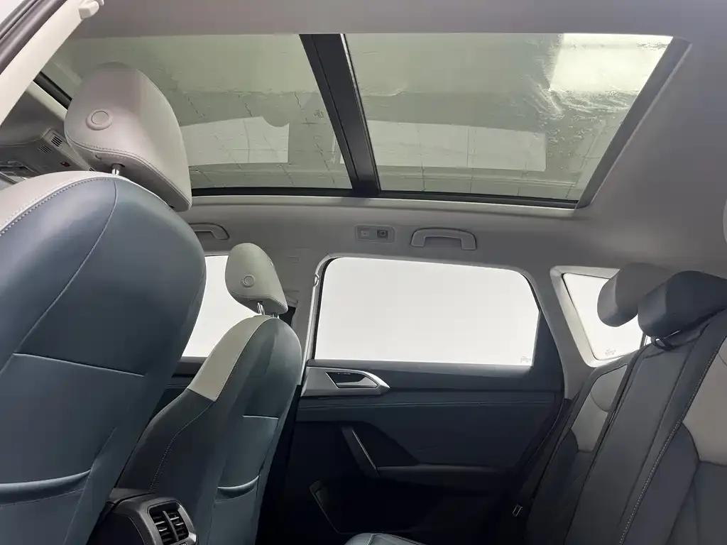 Volkswagen Tharu 2024 из CN, фото 10
