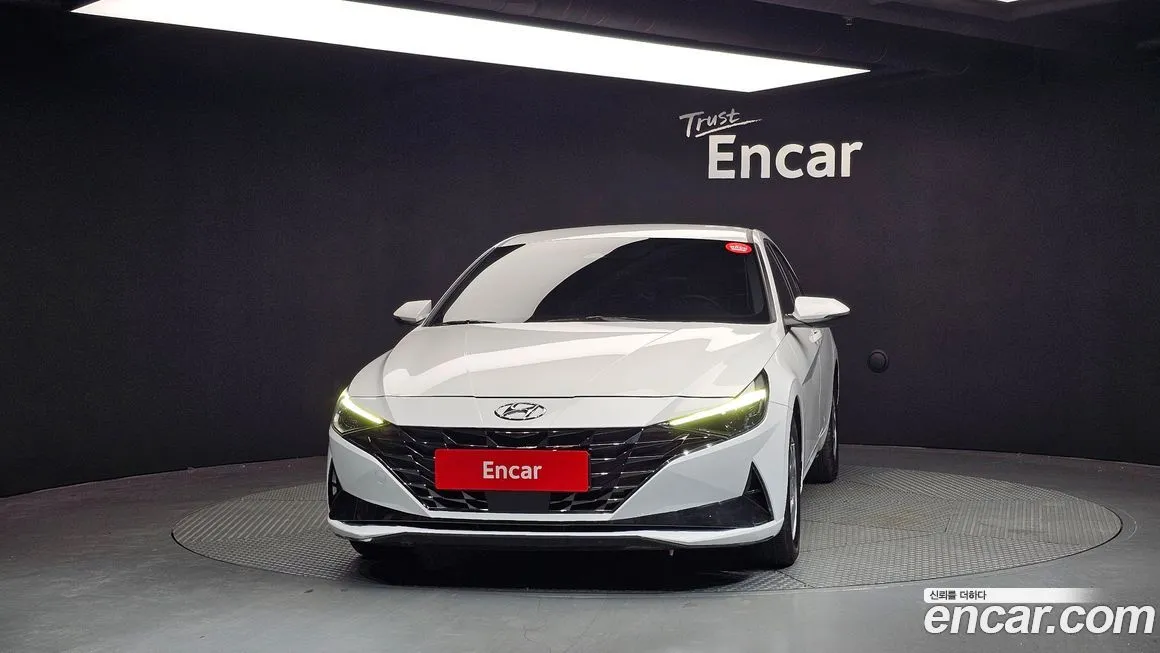 Hyundai AVANTE — фото 3