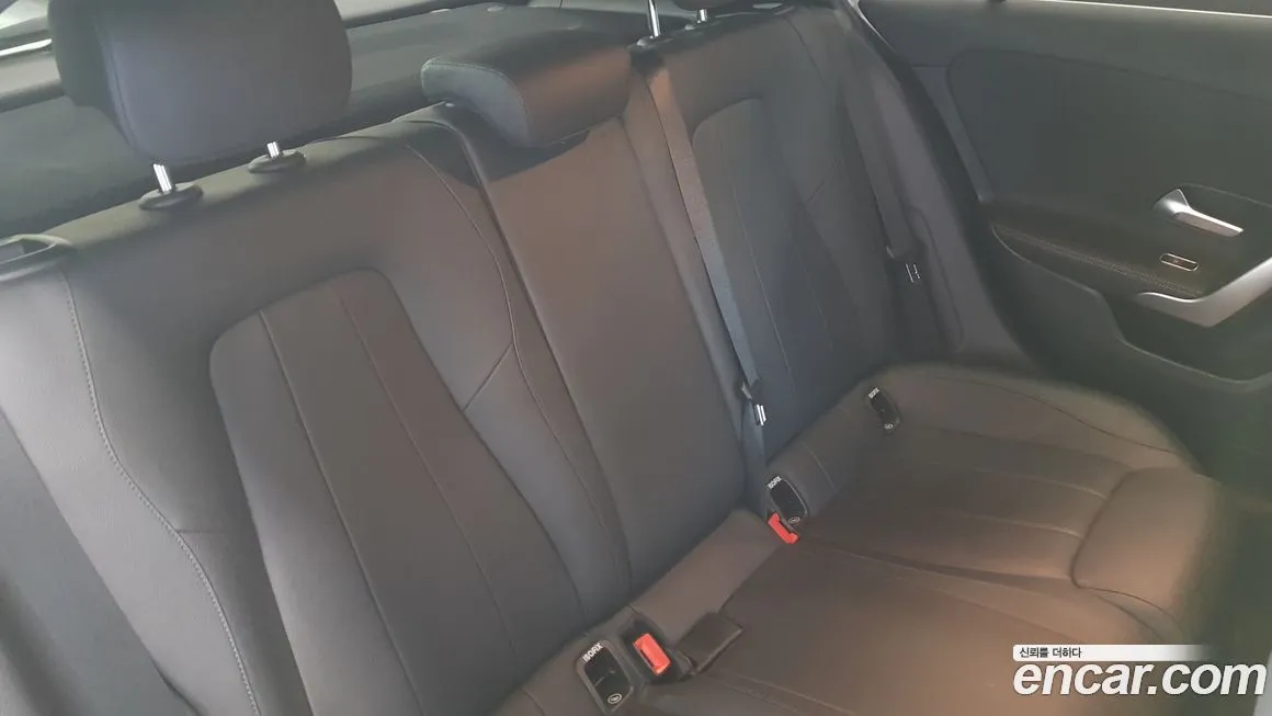 Mercedes-Benz A-Class 2021 из KR, фото 10