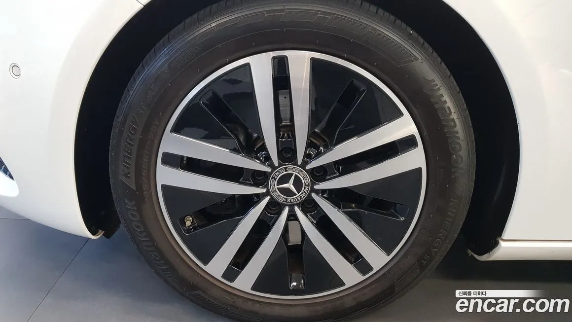 Mercedes-Benz A-Class 2021 из KR, фото 5