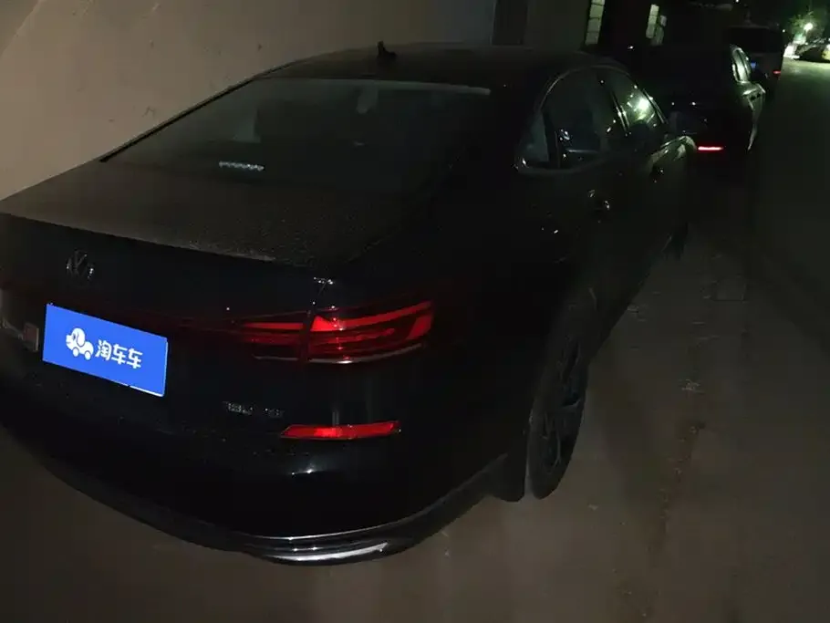 Volkswagen Passat 2024 из CN, фото 3