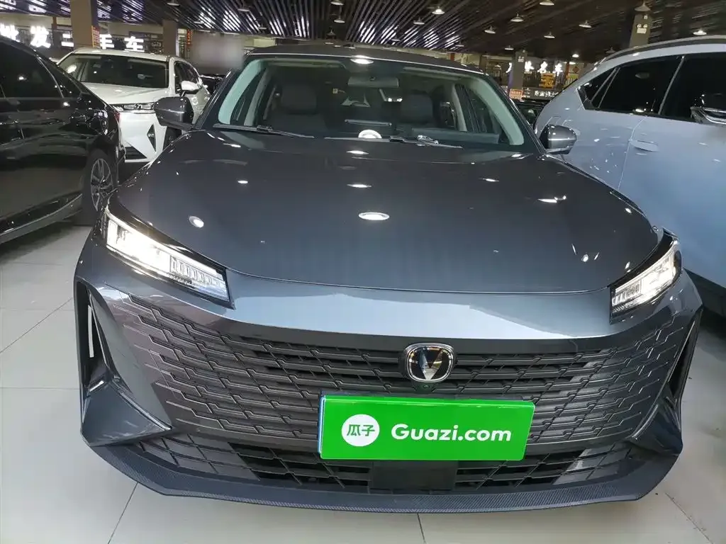 Changan Yida 2024 из CN, фото 3