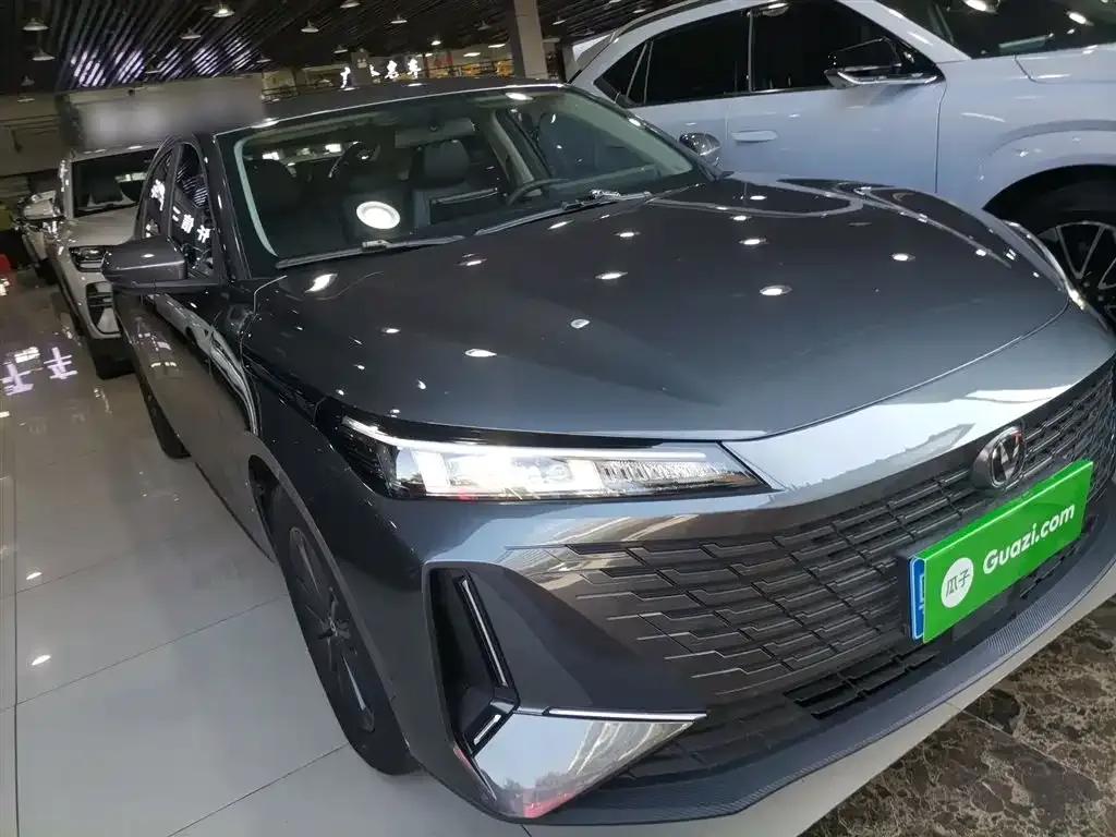 Changan Yida 2024 из CN, фото 4