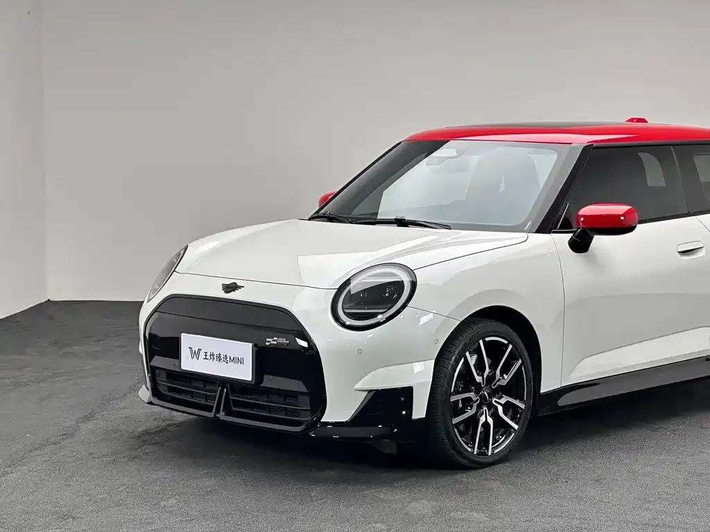 [object Object] MINI COOPER EV 2024 из CN, фото 6