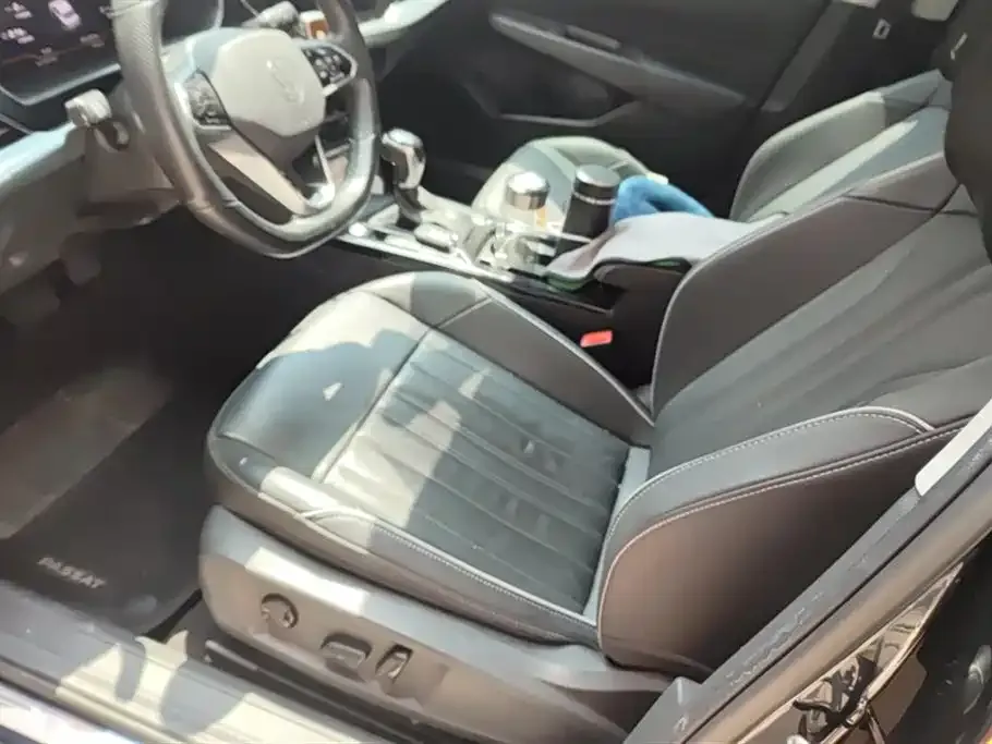 Volkswagen Passat 2022 из CN, фото 9