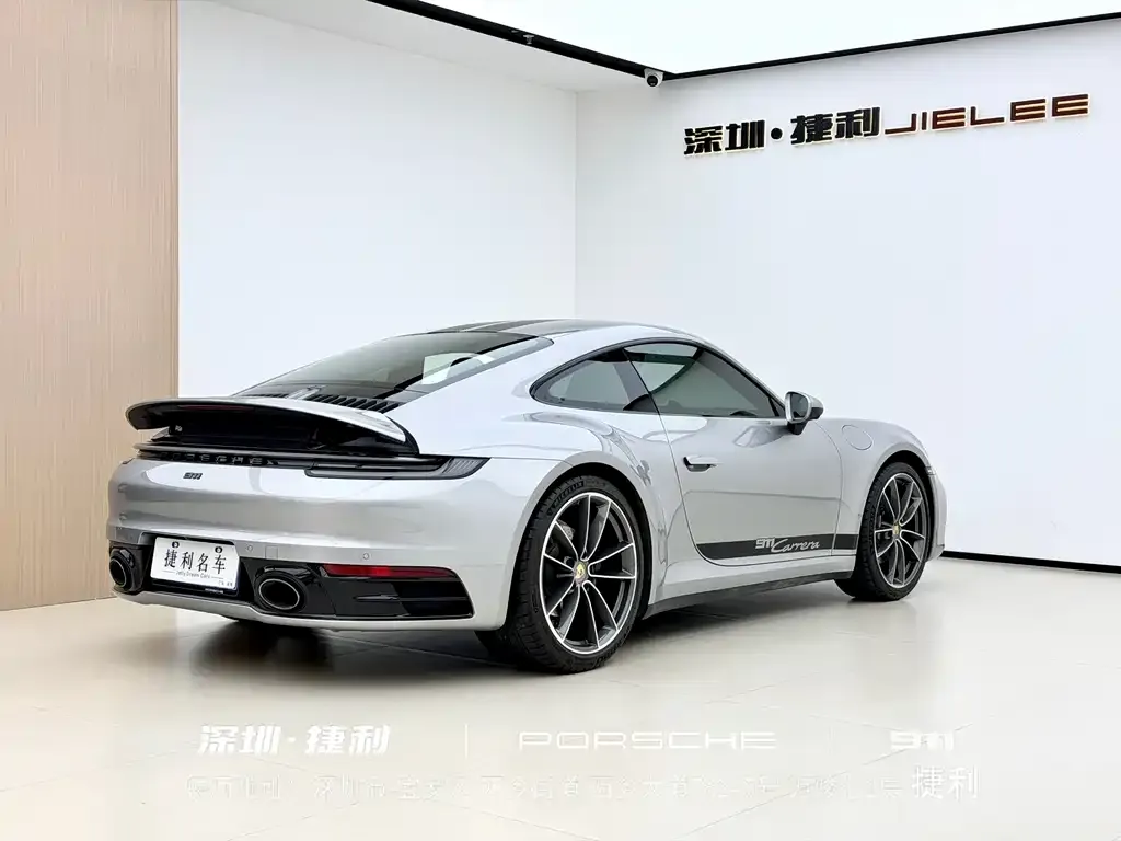 Porsche 911 2023 из CN, фото 5