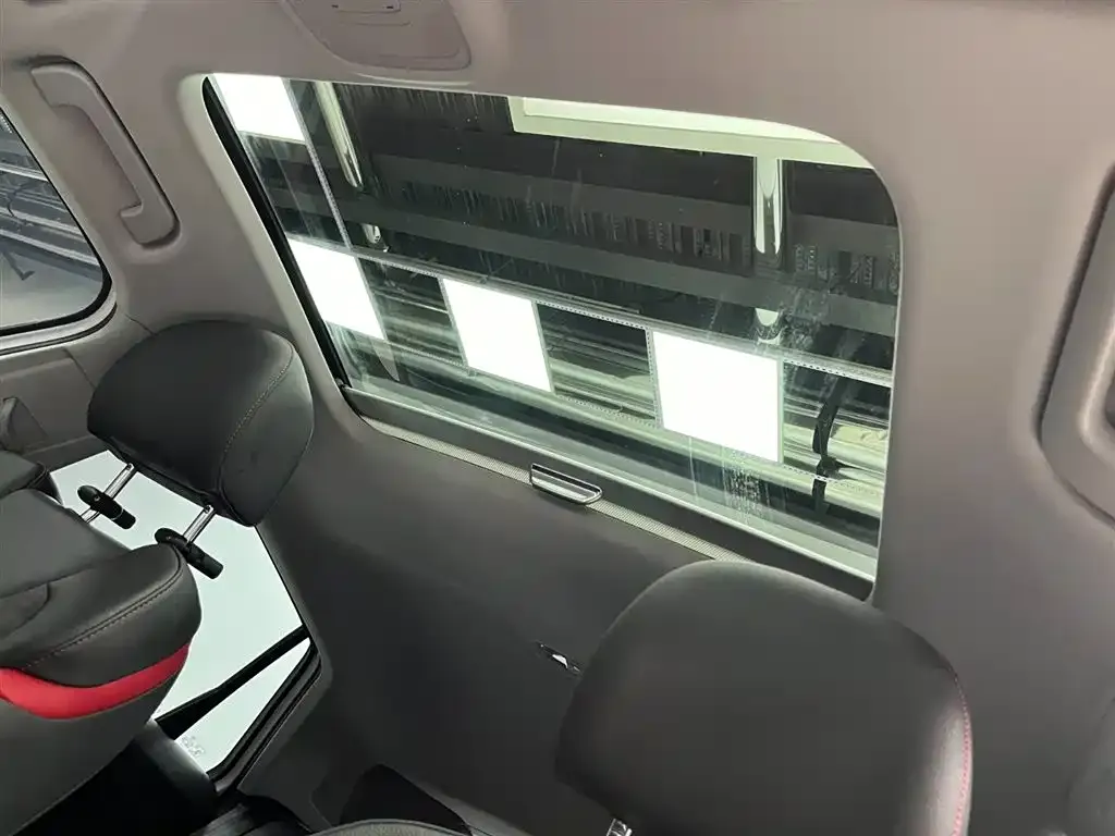 Audi Q2L 2023 из CN, фото 9