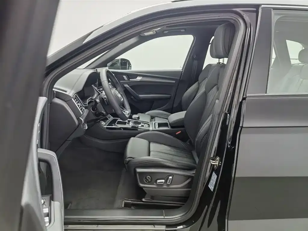 Audi Q5L 2024 из CN, фото 10