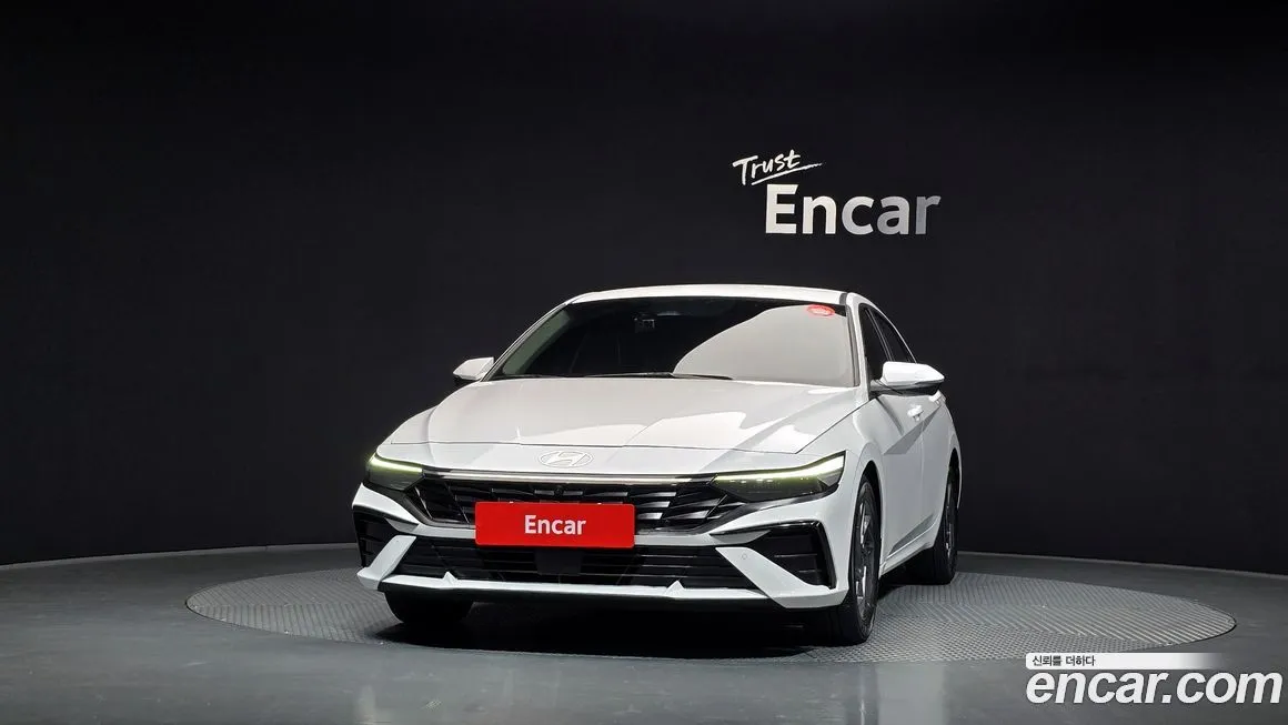 Hyundai AVANTE — фото 3