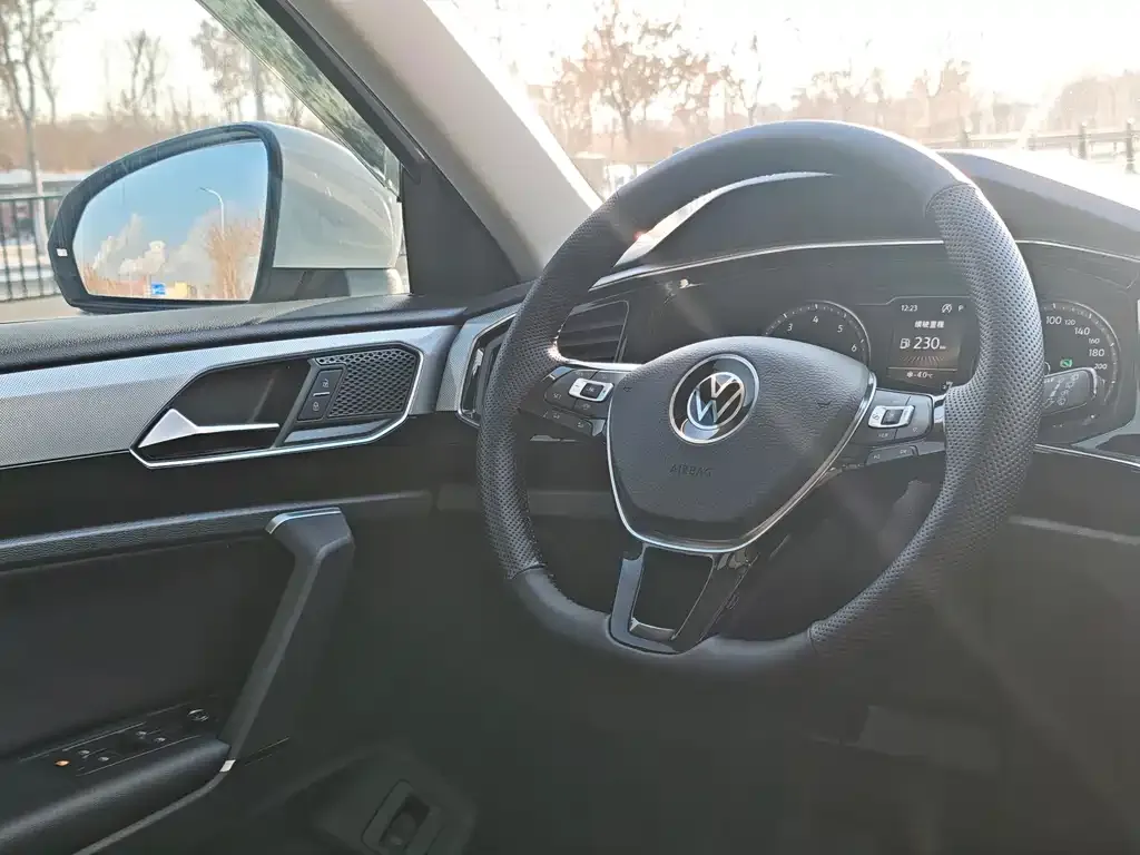 Volkswagen Tayron 2022 из CN, фото 8