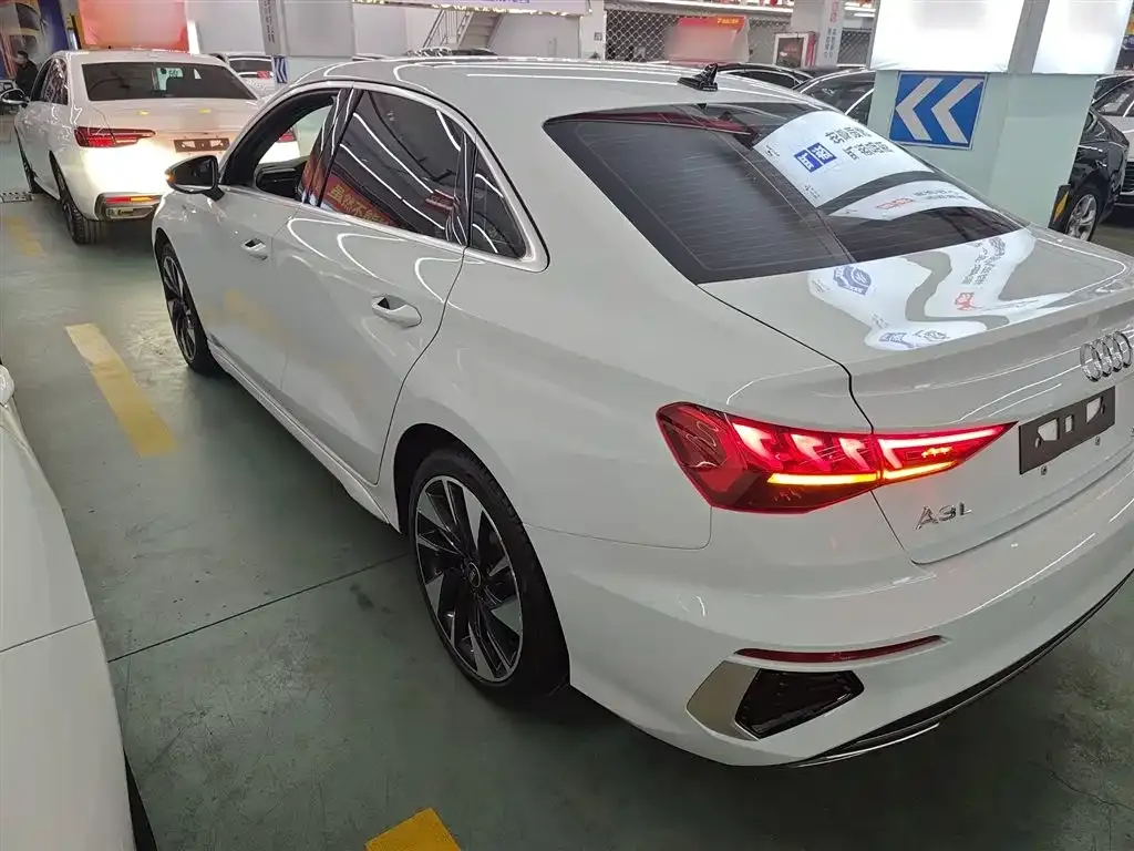 Audi A3 2023 из CN, фото 5
