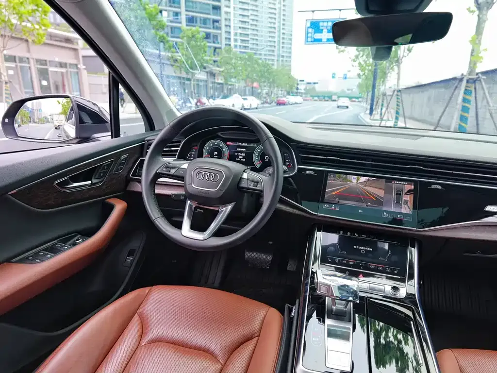 Audi Q7 2022 из CN, фото 6