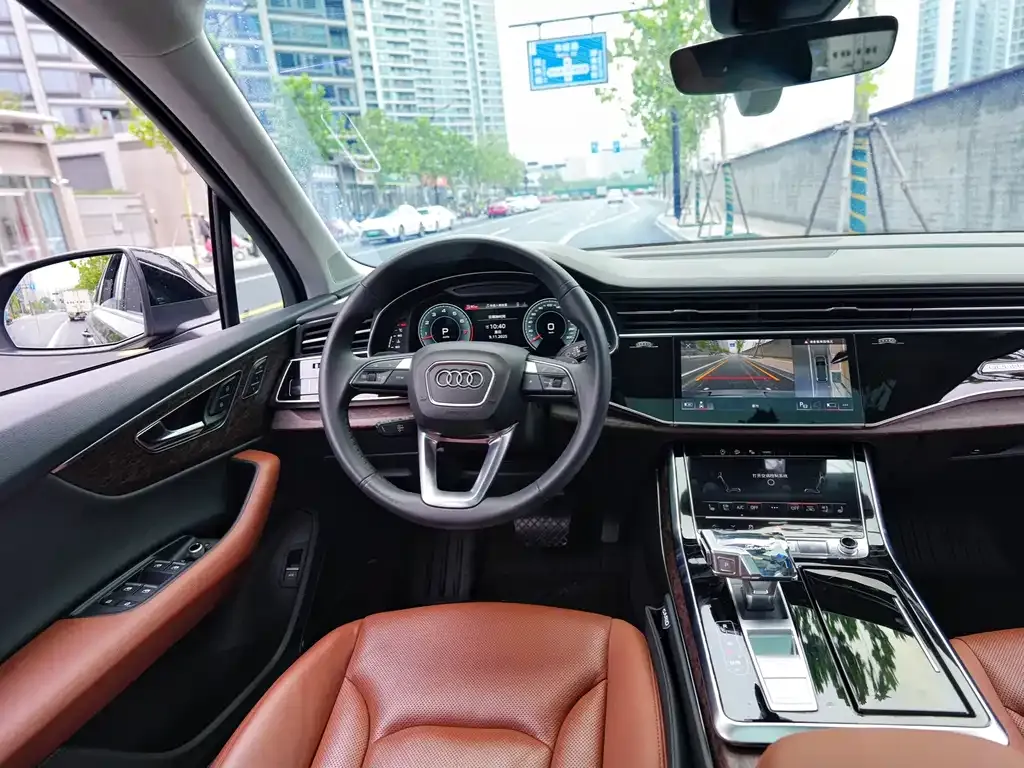 Audi Q7 2022 из CN, фото 8