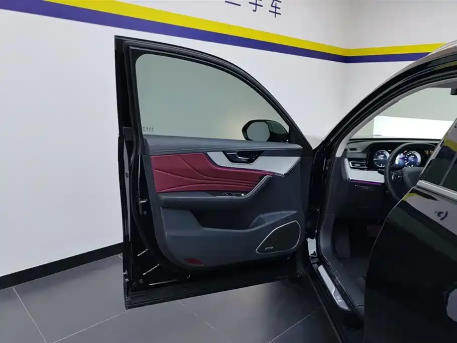 Hongqi HS5 2024 из CN, фото 7