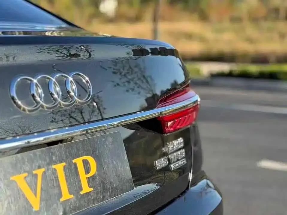 Audi A6L 2024 из CN, фото 9
