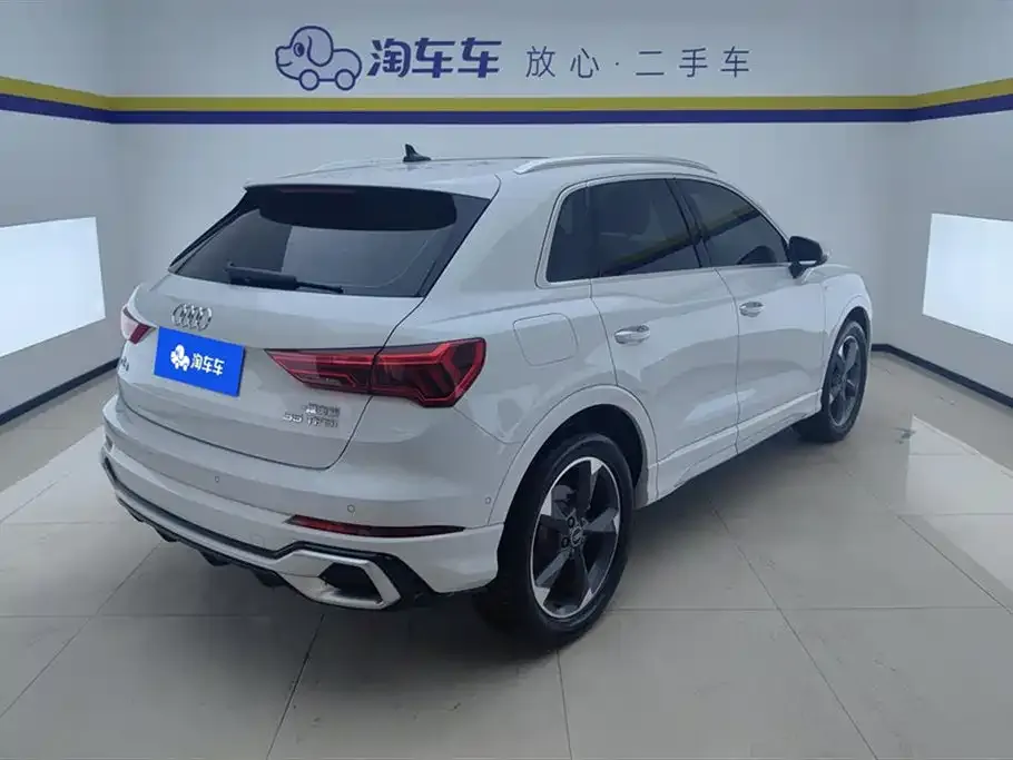 Audi Q3 2024 из CN, фото 3