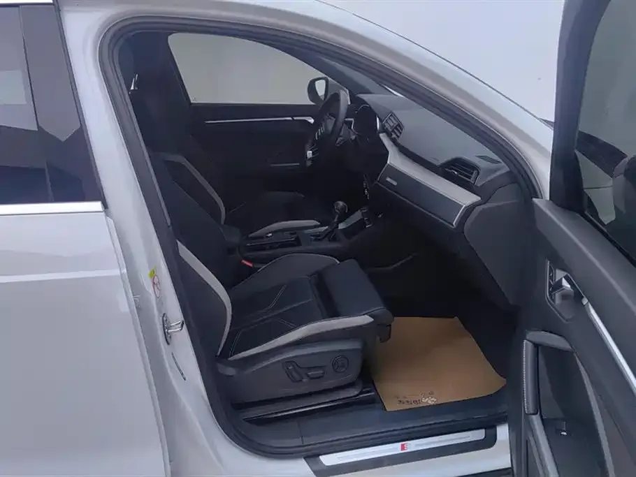 Audi Q3 2024 из CN, фото 8
