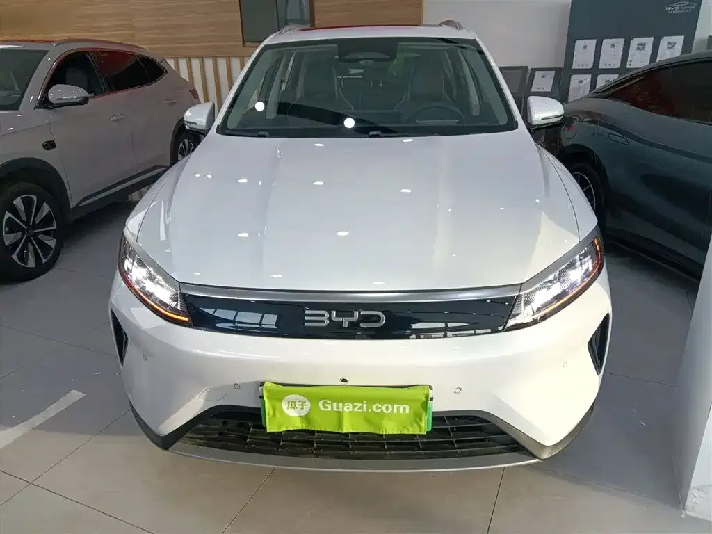 BYD Seal 05 DM-i — фото 3