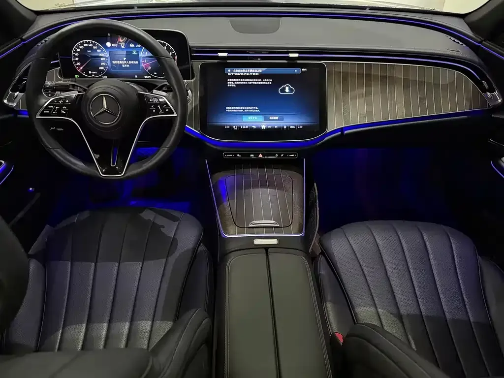 Mercedes-Benz E-Class 2024 из CN, фото 10
