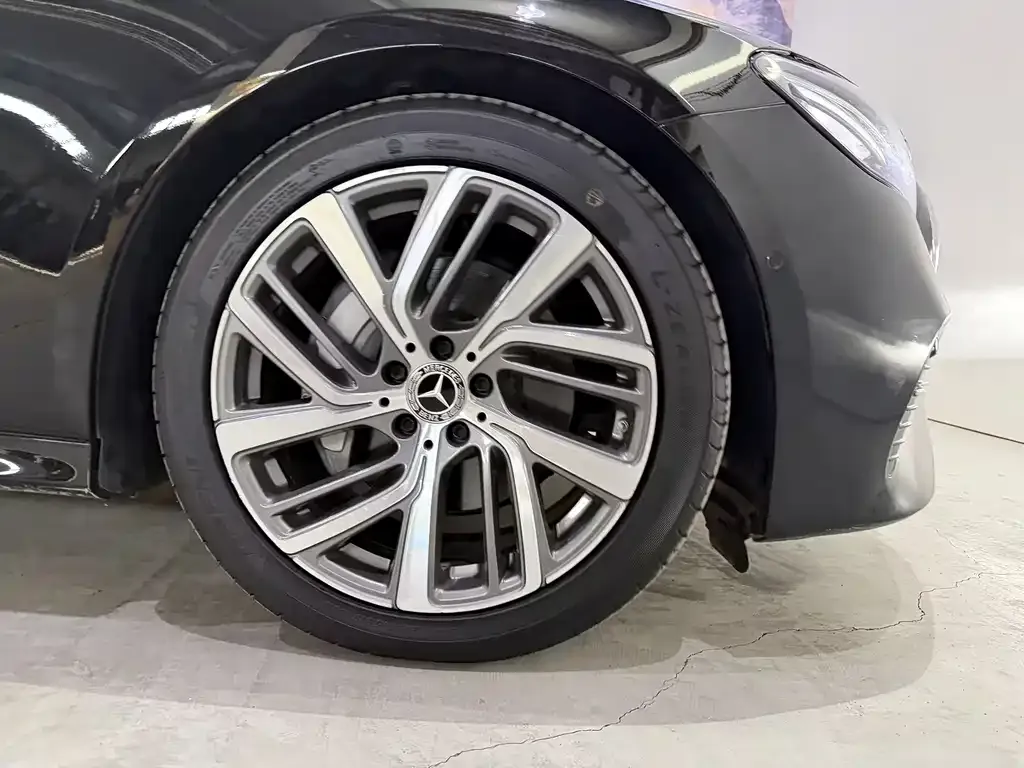 Mercedes-Benz E-Class 2024 из CN, фото 5